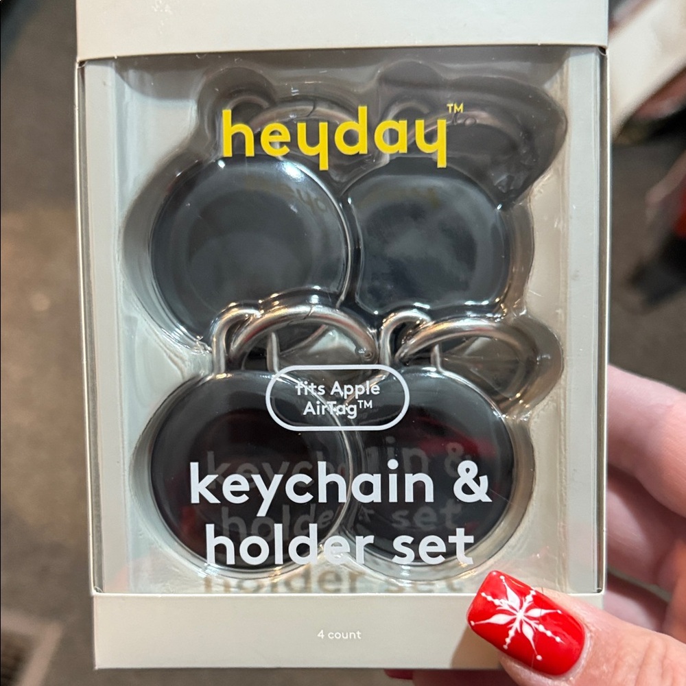 Heyday Charcoal Keychain & Holder Set